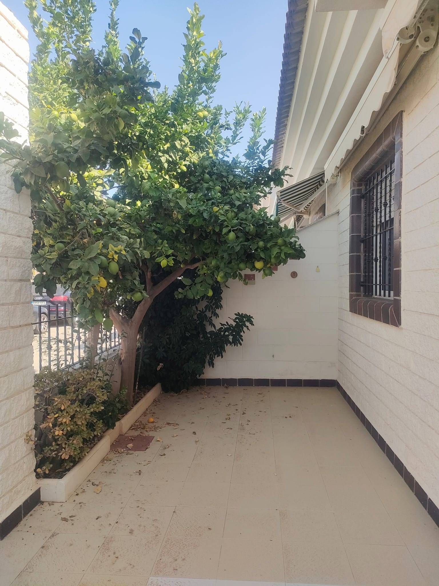 Charmig radhus nära stranden i Pilar de la Horadada - 4 sovrum - Image 1