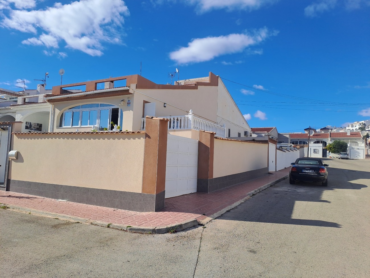 Bedrooms: 4, Bathrooms: 2, Town House in Ciudad Quesada, Alicante, Spain - Image 1