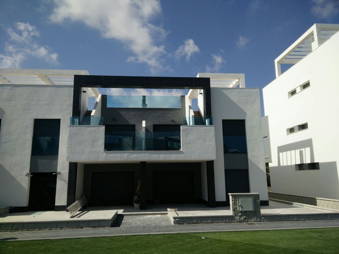 Bedrooms: 2, Bathrooms: 2, Apartment in Guardamar del Segura, Alicante, Spain - Image 1